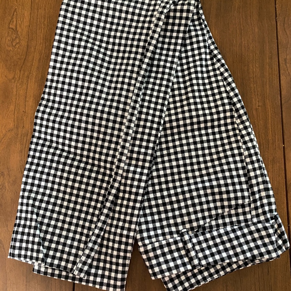 Old Navy Pixie Ankle Pants